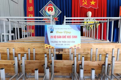 TRƯỜNG TIỂU HỌC TRẦN CAO VÂN TIẾP NHẬN 02 PHÒNG HỌC MỚI TỪ DỰ ÁN KN28 VÀ 20 BỘ BÀN GHẾ TỪ CLB GOLS ĐẠI NGÀN